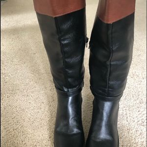 Clearance item.  Bundle and save 20% off total.